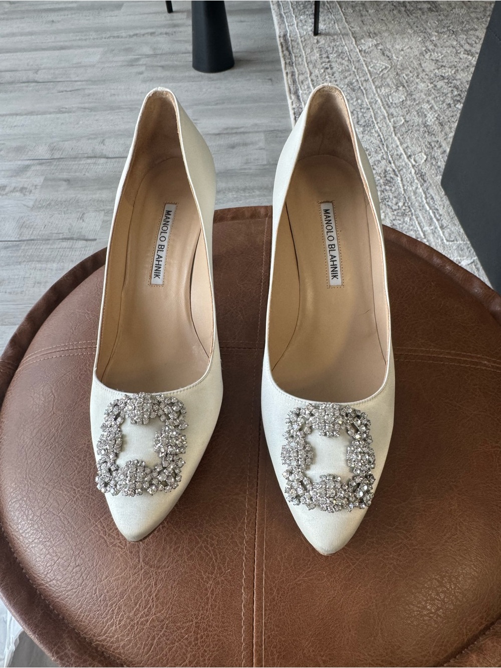 Manolo Blahnik White Leather Hangisi Crystal-Embellished Pumps